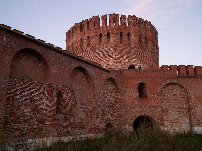 Крепостные стены в Смоленске