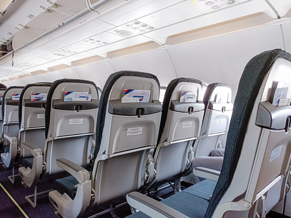 Самолет Airbus A320