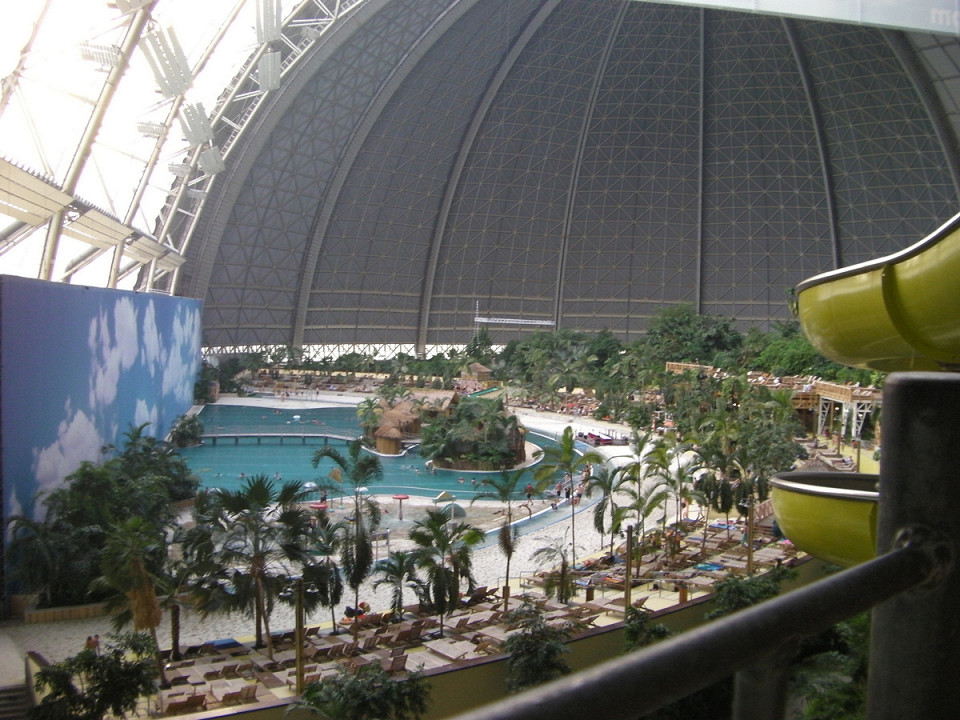 Аквапарк Tropical Island в Берлине