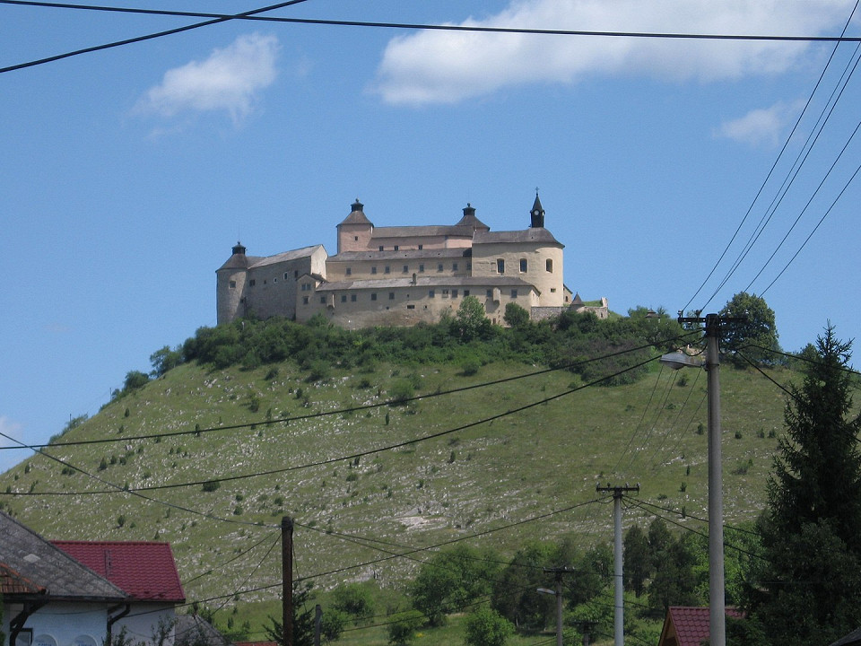 Замок Красна Горка