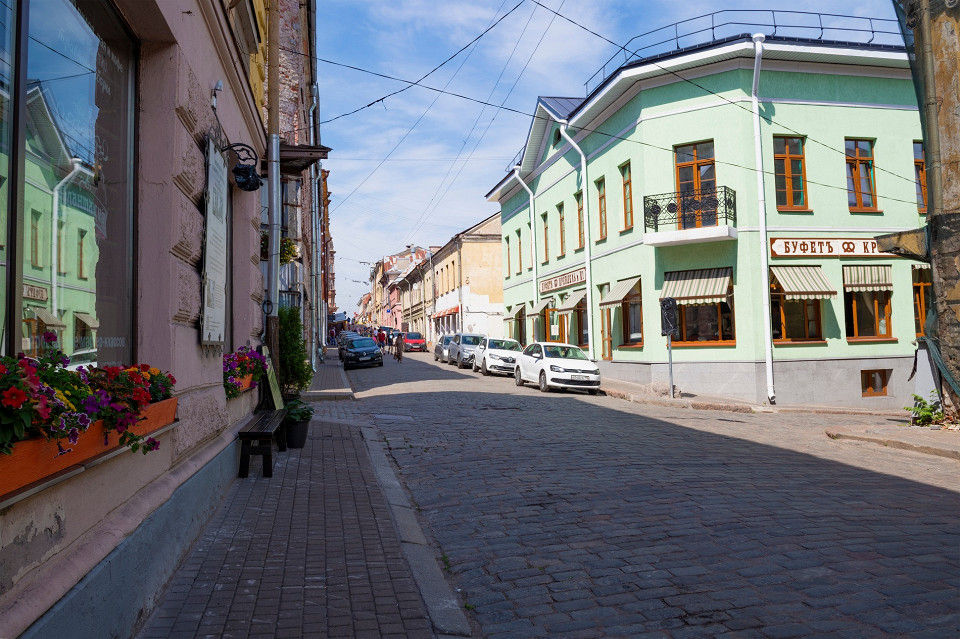 Улица Выборга