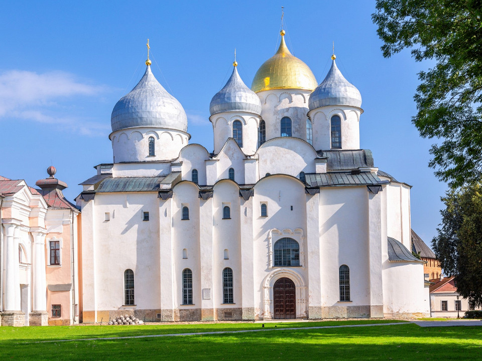 14 самых старых храмов России 1