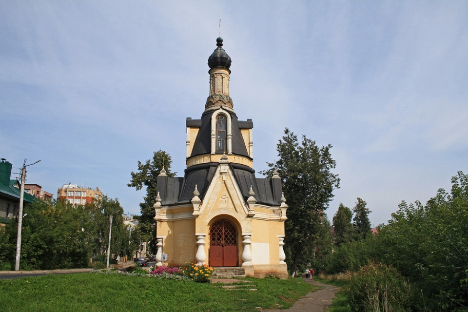 Часовня Архангела Михаила, Раздерихинский овраг в Кирове, Россия