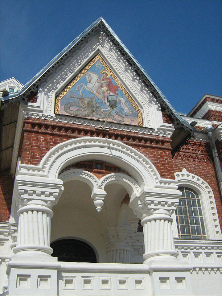 Георгиевский собор в Гусь-Хрустальном, крыльцо