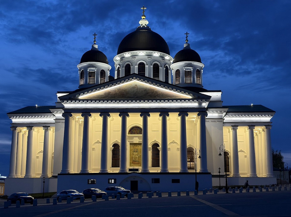 Воскресенский собор Арзамаса