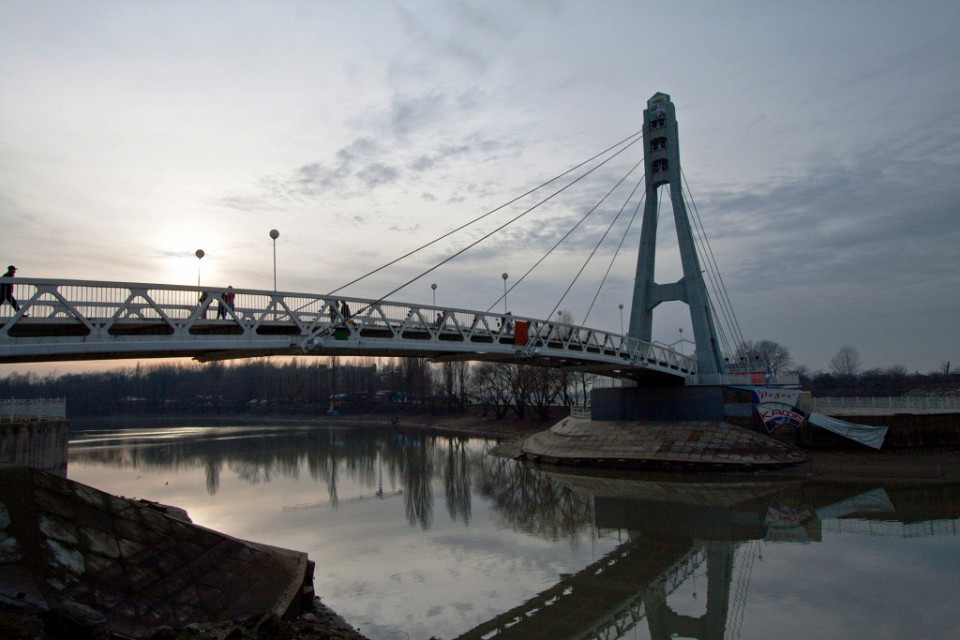 Поцелуев мост