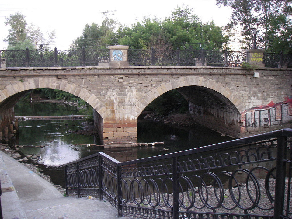 Царский мост в Екатеринбурге