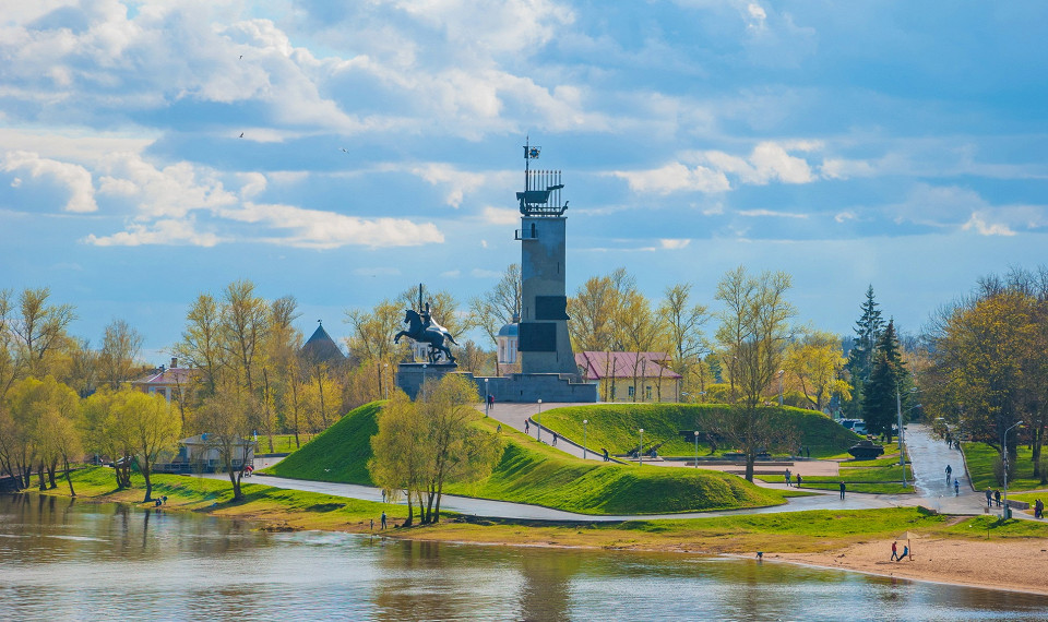 Монумент Победы, Великий Новгород