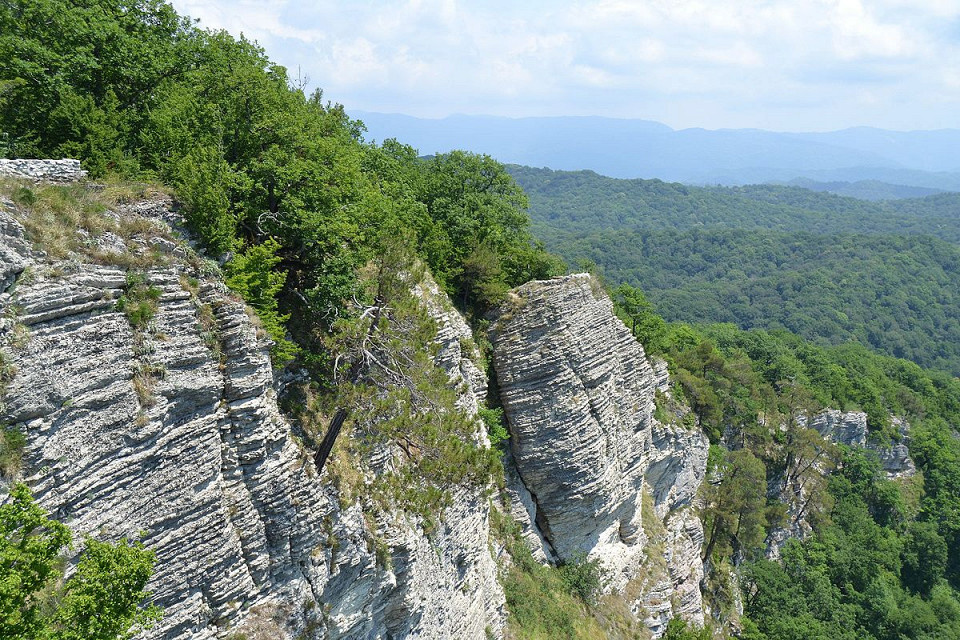 Орлиные скалы