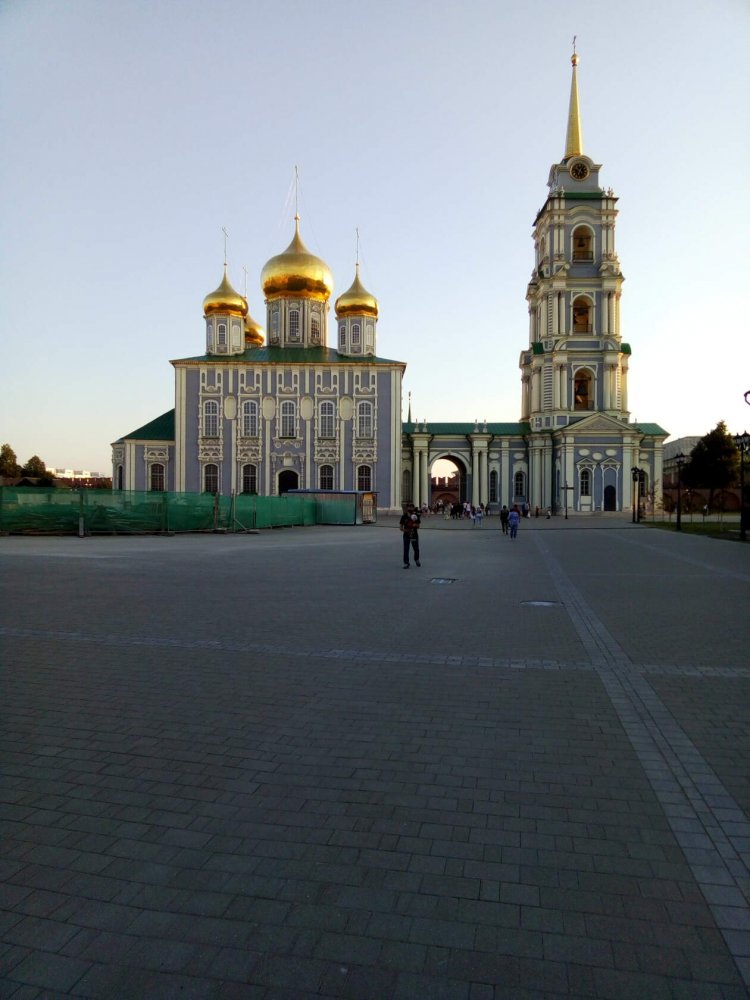 Тула кремль отзывы. Тульский Кремль внутри. Колокольня тульского Кремля.