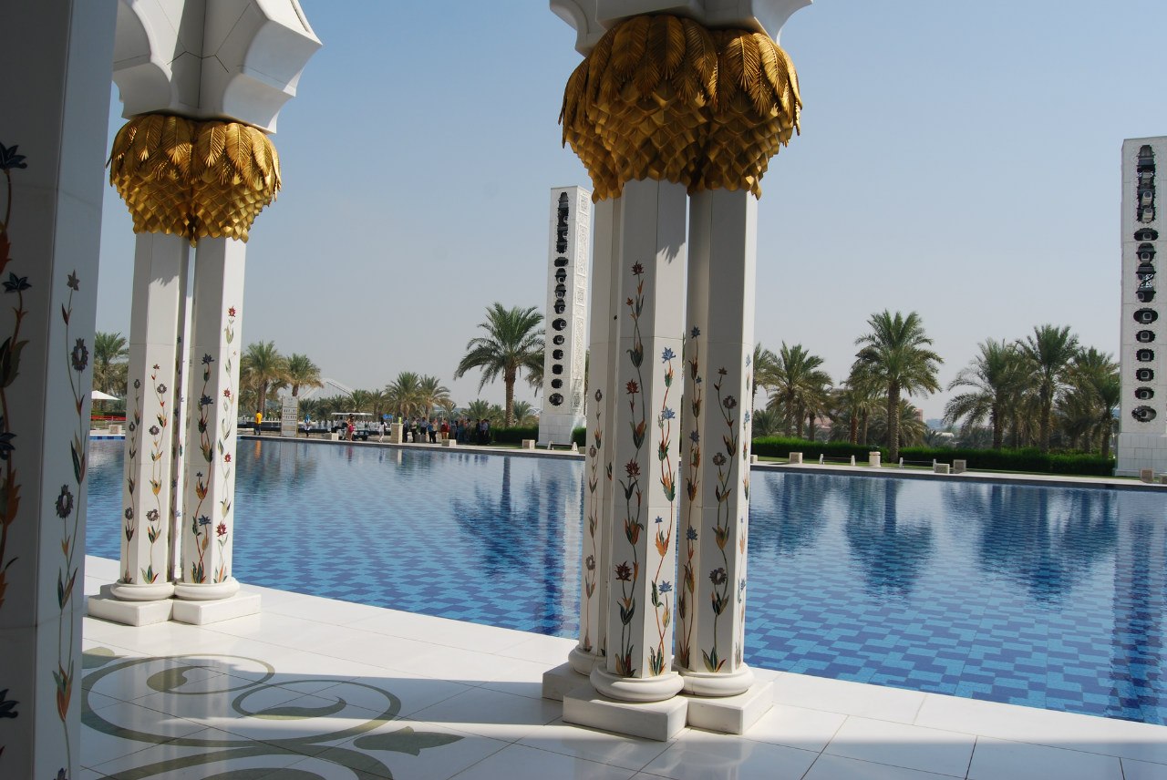 The ritz carlton abu dhabi. Абу Даби 2024 март приливы. Погода в Абу-Даби сейчас. Погода в Абу-Даби сейчас и температура воды.