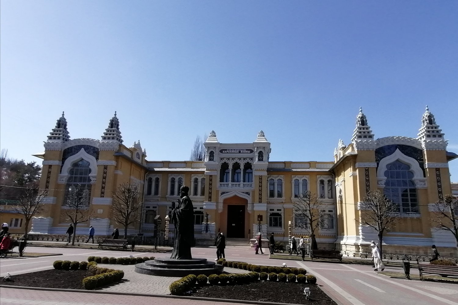 В Кисловодске начали второй этап благоустройства Старого озера | Ставропольская правда