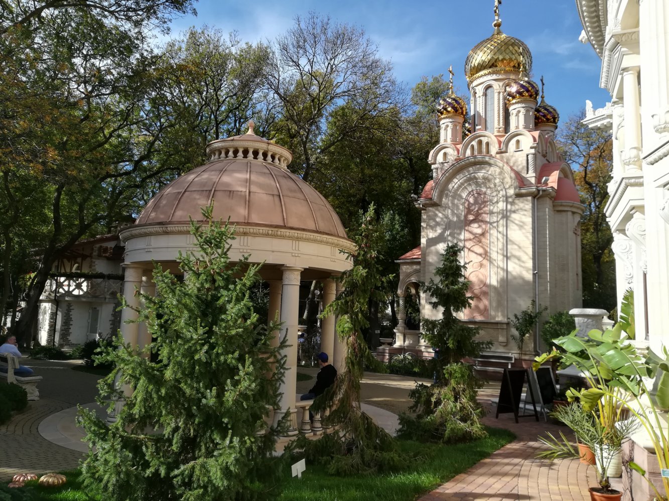 Старый парк в Геленджике — подробное описание, адрес и фото