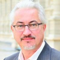 Виталий Лобов