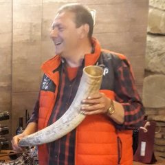 Вахтанг Кадеишвили