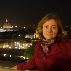 Марина Комарова