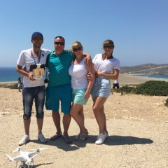 Яннис Kozmic Drones