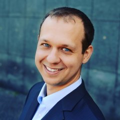 Роман Вебер