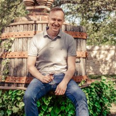Виктор Царегородцев