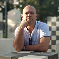Олег Спивак-Лавров