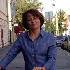 Елена Бронер