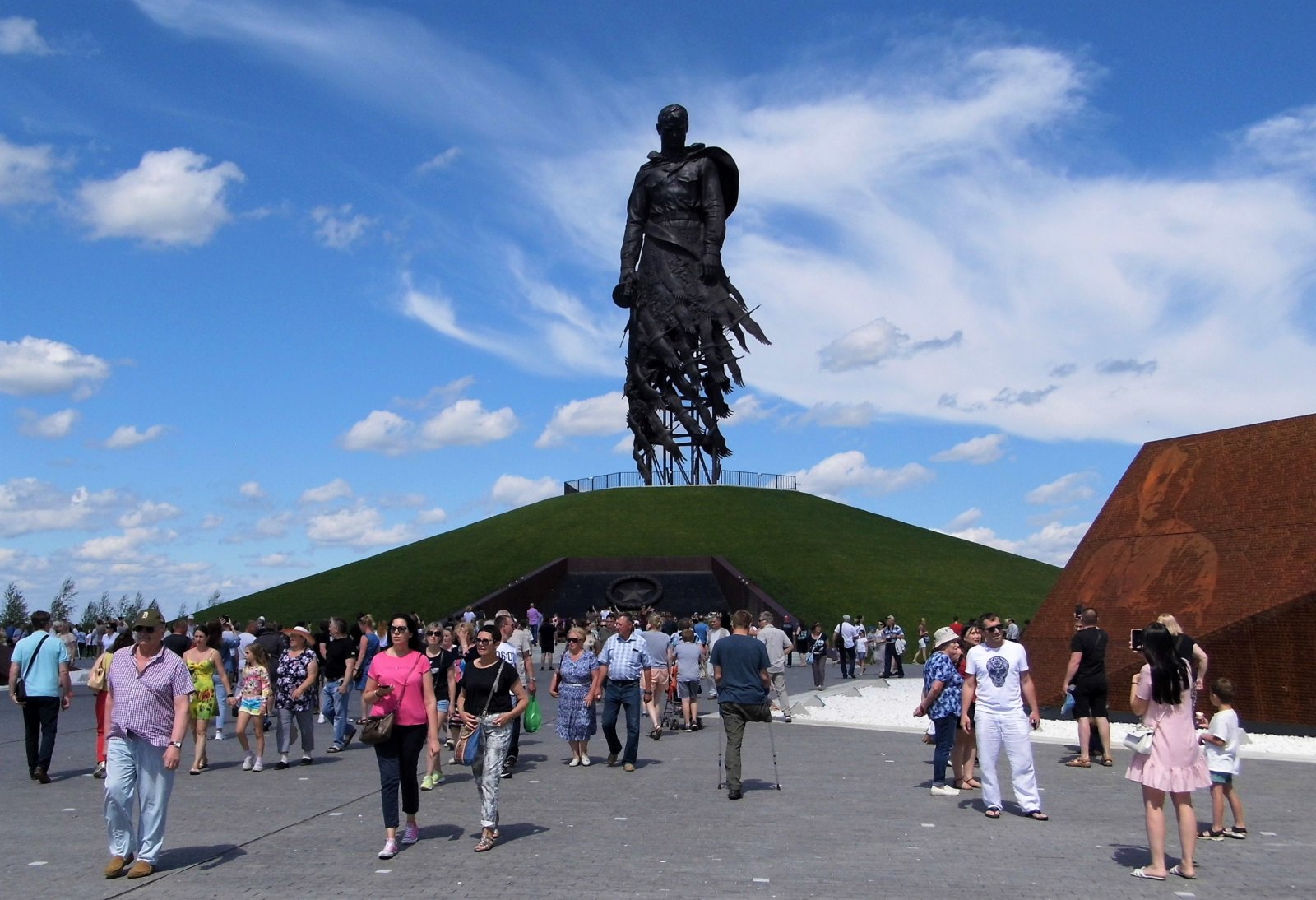 Ржев — мемориал нашей памяти — экскурсия на «Тонкостях туризма»