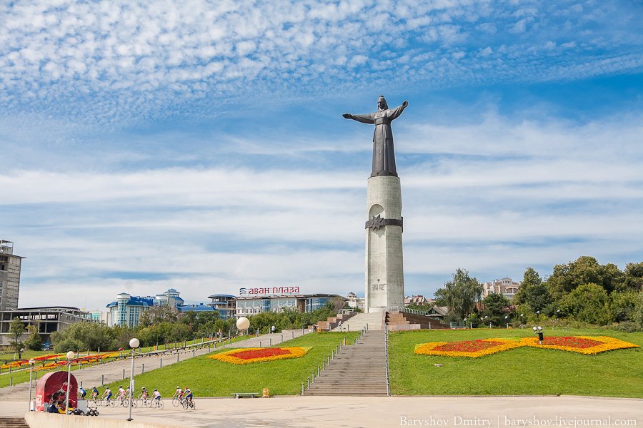 Памятники Чебоксар