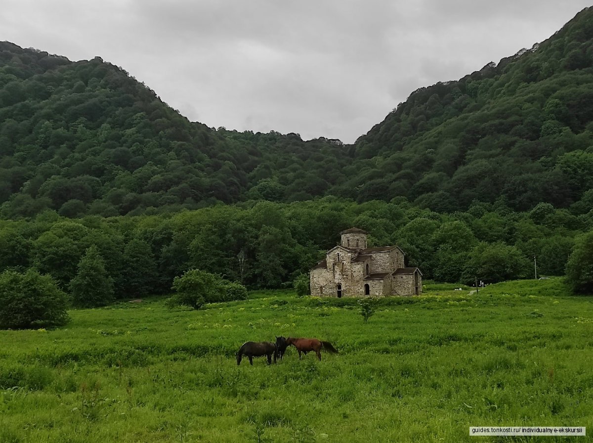 Экскурсионный тур в Архыз из Кисловодска — экскурсия на «Тонкостях туризма»